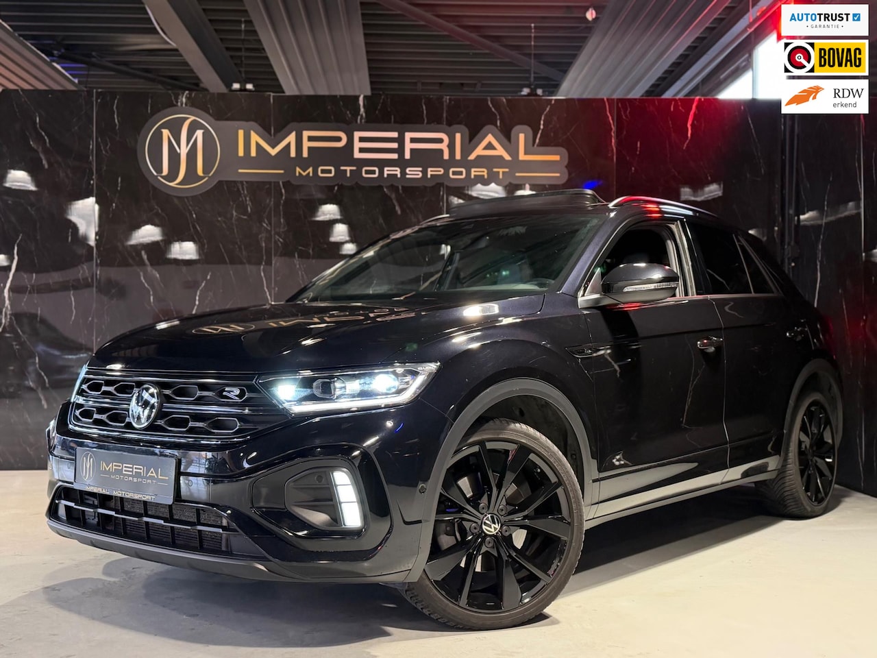 Volkswagen T-Roc - 2.0 TSI 4Motion 3x R-Line Pano|IQ-light|CAM|ACC - AutoWereld.nl