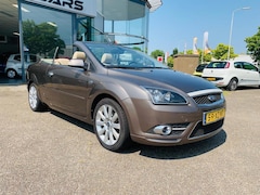 Ford Focus Coupé-Cabriolet - 2.0-16V Titanium, Cabriolet, Airco, Leer, Cruise Control, Velg, P Sensor, Navi, APK, NAP