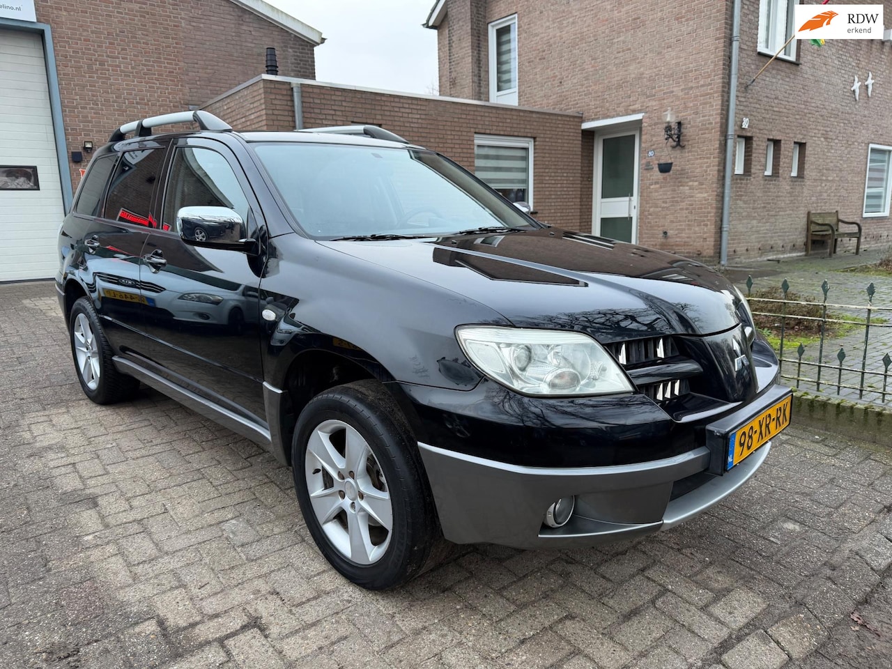 Mitsubishi Outlander Sport - 2.0 Invite+ - AutoWereld.nl