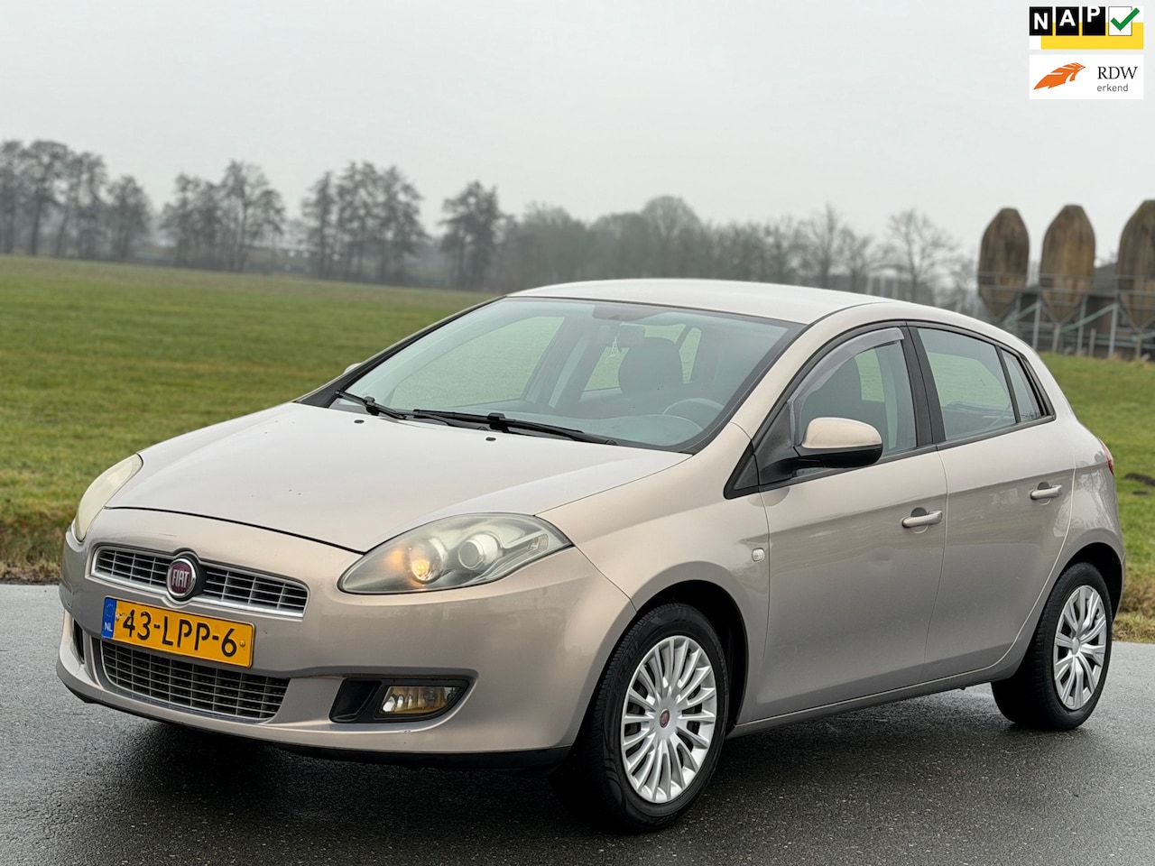 Fiat Bravo - 1.4 T-Jet Dynamic | Nap | Clima - AutoWereld.nl