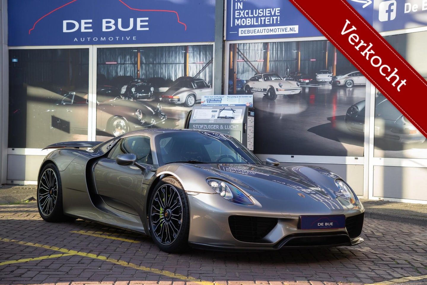 Porsche 918 Spyder - | org. NL | Liquid Silver | Carbon | Lift |Dealer Onderhouden - AutoWereld.nl
