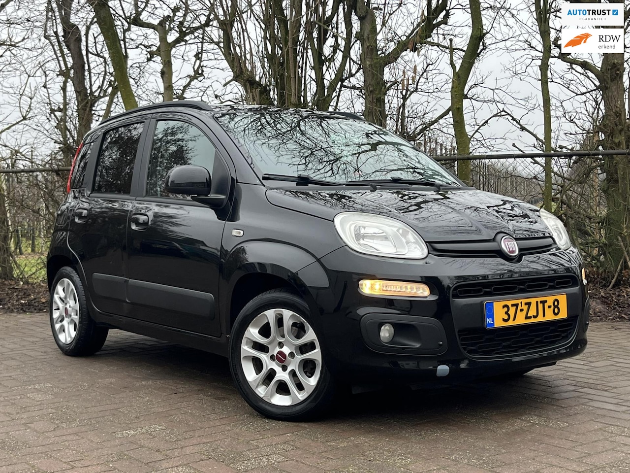 Fiat Panda - 0.9 TwinAir Traction+ Trekking Volledige Historie! - AutoWereld.nl