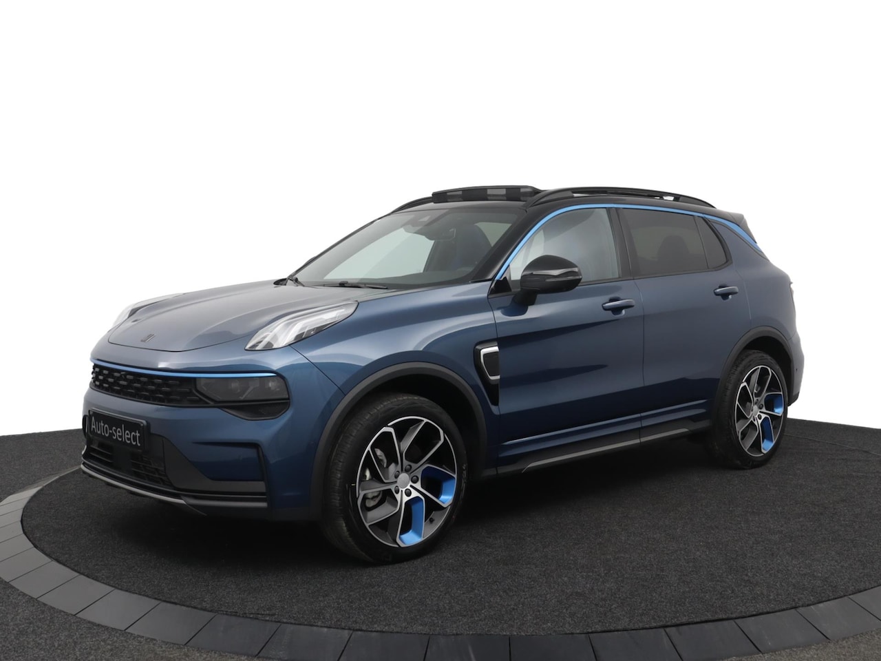 Lynk & Co 01 - 1.5 HYBRIDE|360 CAM|PANORAMA|BLIS|ACC|ZWARTE HEMEL - AutoWereld.nl