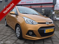 Hyundai i10 - 1.0i i-Motion Comfort Plus Inclusief APK +Afleveringsbeurt Zeer nette auto