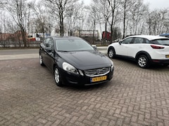 Volvo V60 - 1.6 T3 TREKHAAK CLIMA NAVI CRUISE