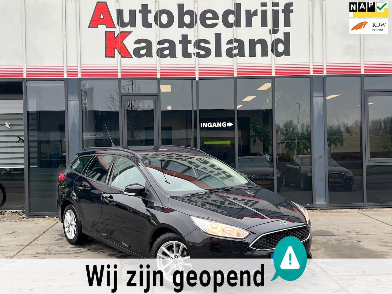 Ford Focus Wagon - 1.0 Trend Edition - Navi - Cruise - 2015! - AutoWereld.nl