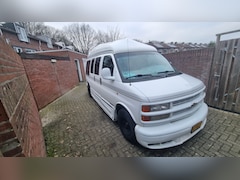 Chevrolet Express - 1500