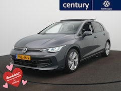 Volkswagen Golf - 1.5 eHybrid Life Edition Panoramadak / Camera / Cruise