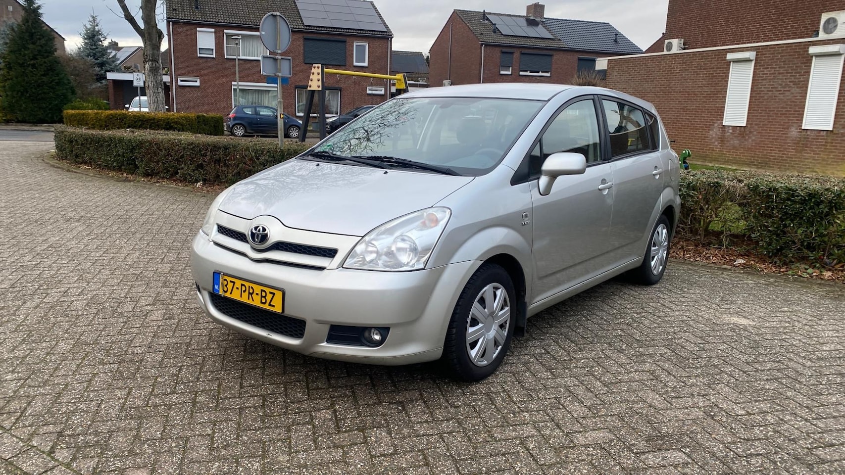 Toyota Corolla Verso - 1.6 VVT-i Sol 1.6 VVT-i Sol - AutoWereld.nl