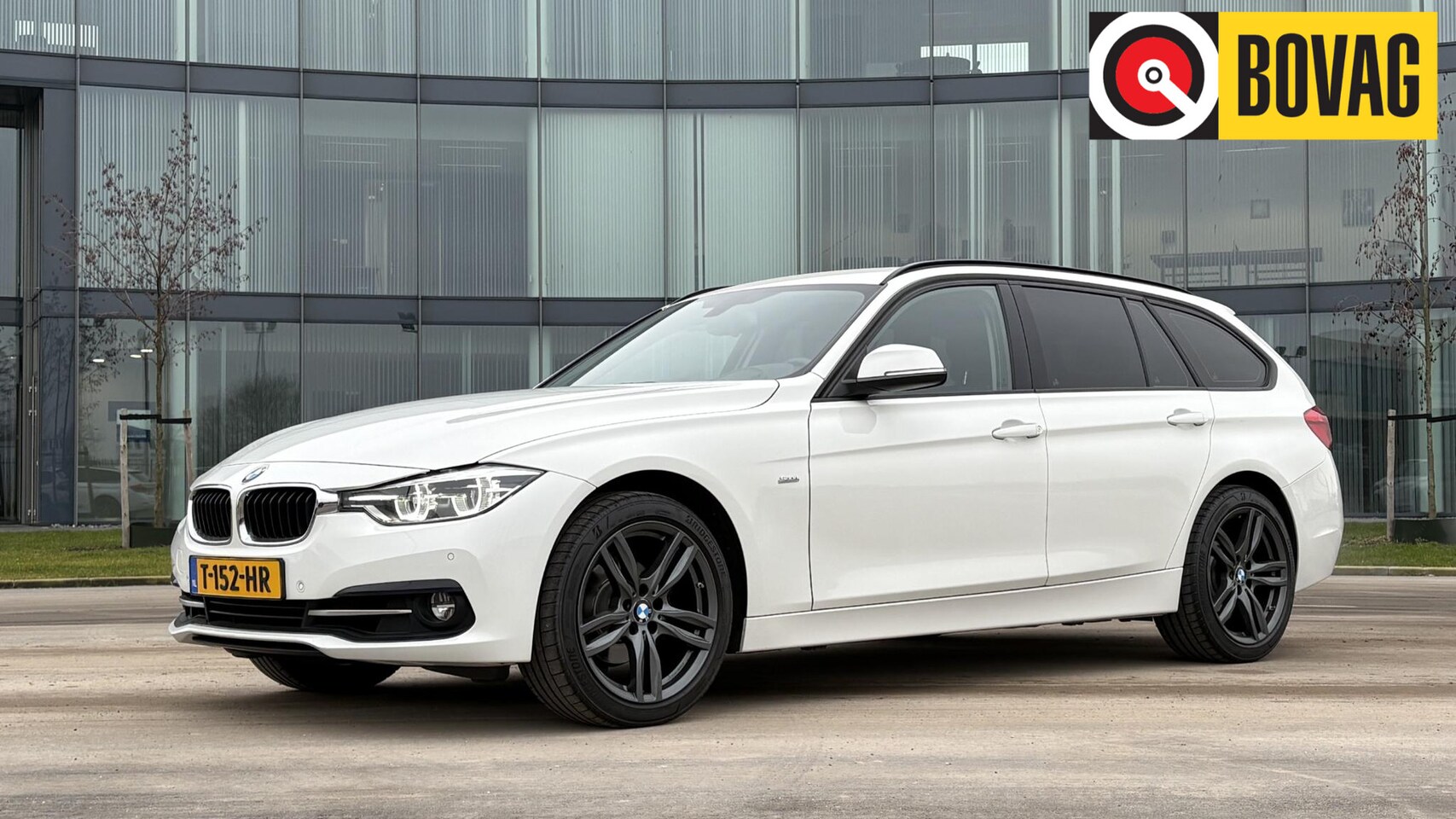 BMW 3-serie Touring - 320i xDrive High Executive 320i xDrive High Executive - AutoWereld.nl