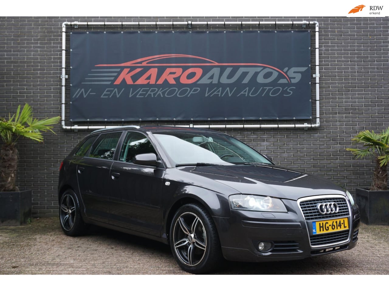 Audi A3 Sportback - 2.0 FSI Amb Xenon Cruise Navi Clima Trekh - AutoWereld.nl
