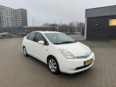 Toyota Prius - 1.5 VVT-i Comfort