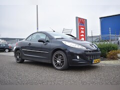 Peugeot 207 CC - 1.6 VTi | Airco | Parkeersensoren achter | Hardtop | Windscherm | Lichtmetalen velgen