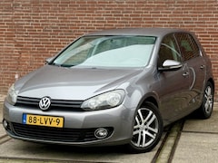 Volkswagen Golf - 1.2 TSI Tour