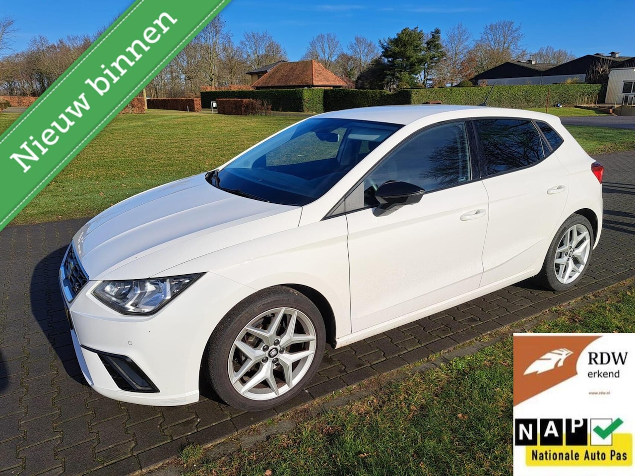 SEAT Ibiza - 1.0 TSI FR Business Intense 2018 CARPLAY KEYLESS - AutoWereld.nl