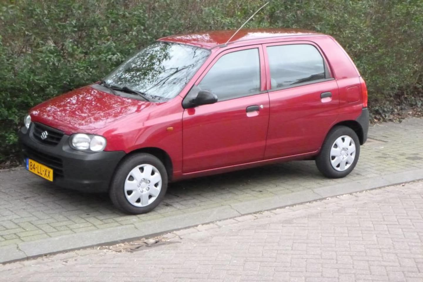 Suzuki Alto - APK (adviesvrij) t/m 25-03-2027 - AutoWereld.nl