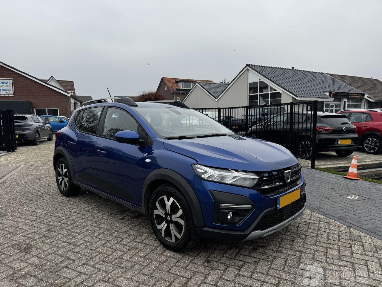 Dacia Sandero - 1.0 TCe 100 Bi-Fuel Comfort 1.0 TCe 100 Bi-Fuel Comfort - AutoWereld.nl