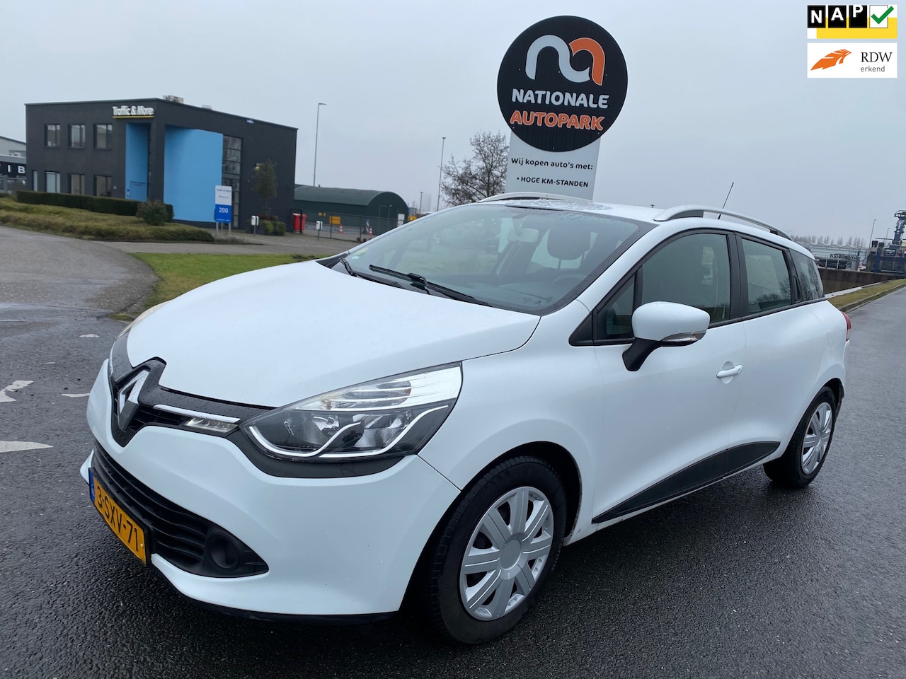 Renault Clio Estate - 2014 * 1.5 dCi ECO Expression * APK !! - AutoWereld.nl