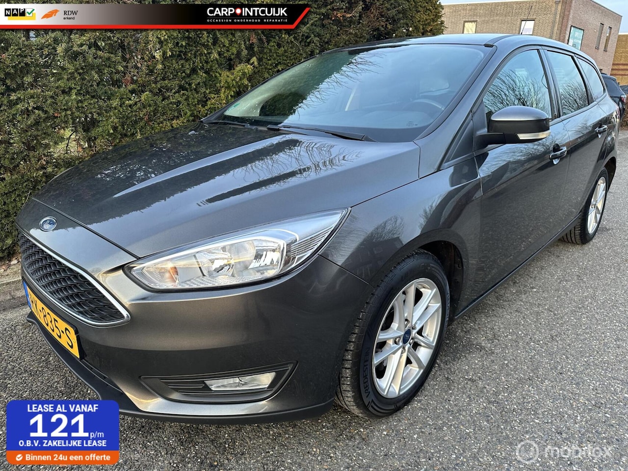 Ford Focus Wagon - 1.0 Titanium 1.0 Titanium - AutoWereld.nl