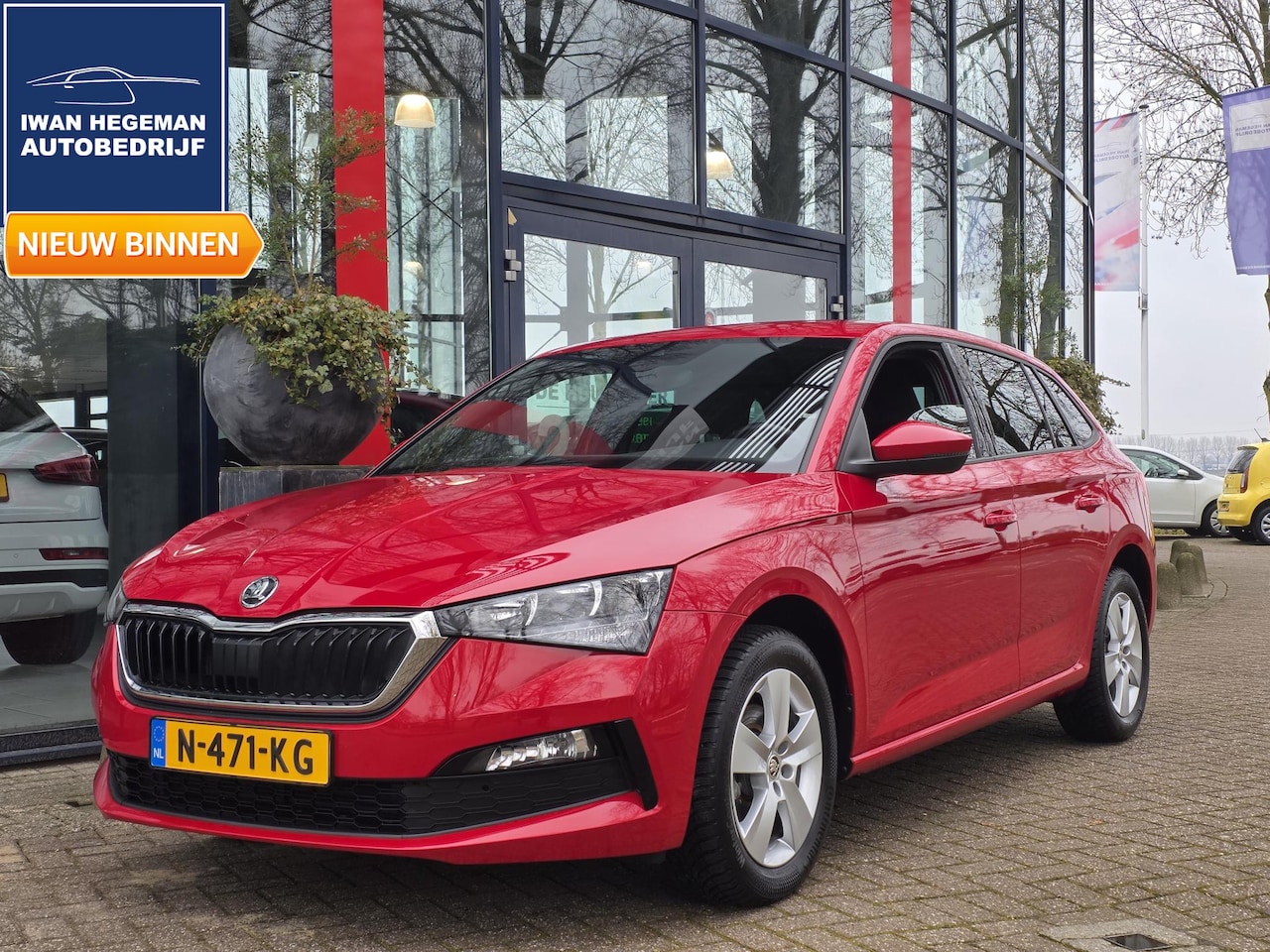 Skoda Scala - 1.0 TSI Sport Business AUTOMAAT | Apple carplay | Cruise Control | Parkeersensoren | Licht - AutoWereld.nl