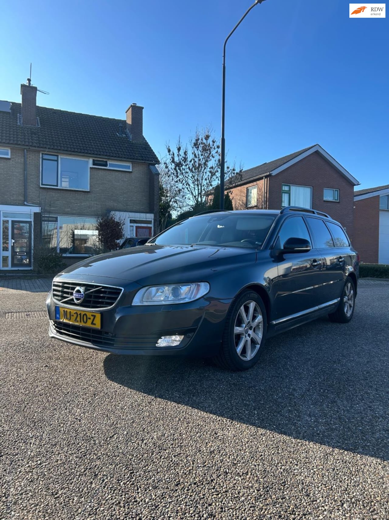 Volvo V70 - 2.0 D4 2016 Euro 6 | Automaat | Leer | Memory | Stoelvr - AutoWereld.nl