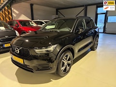 Volvo XC40 - 2.0 B4 R-design 2WD Panorama dak Mild Hybride