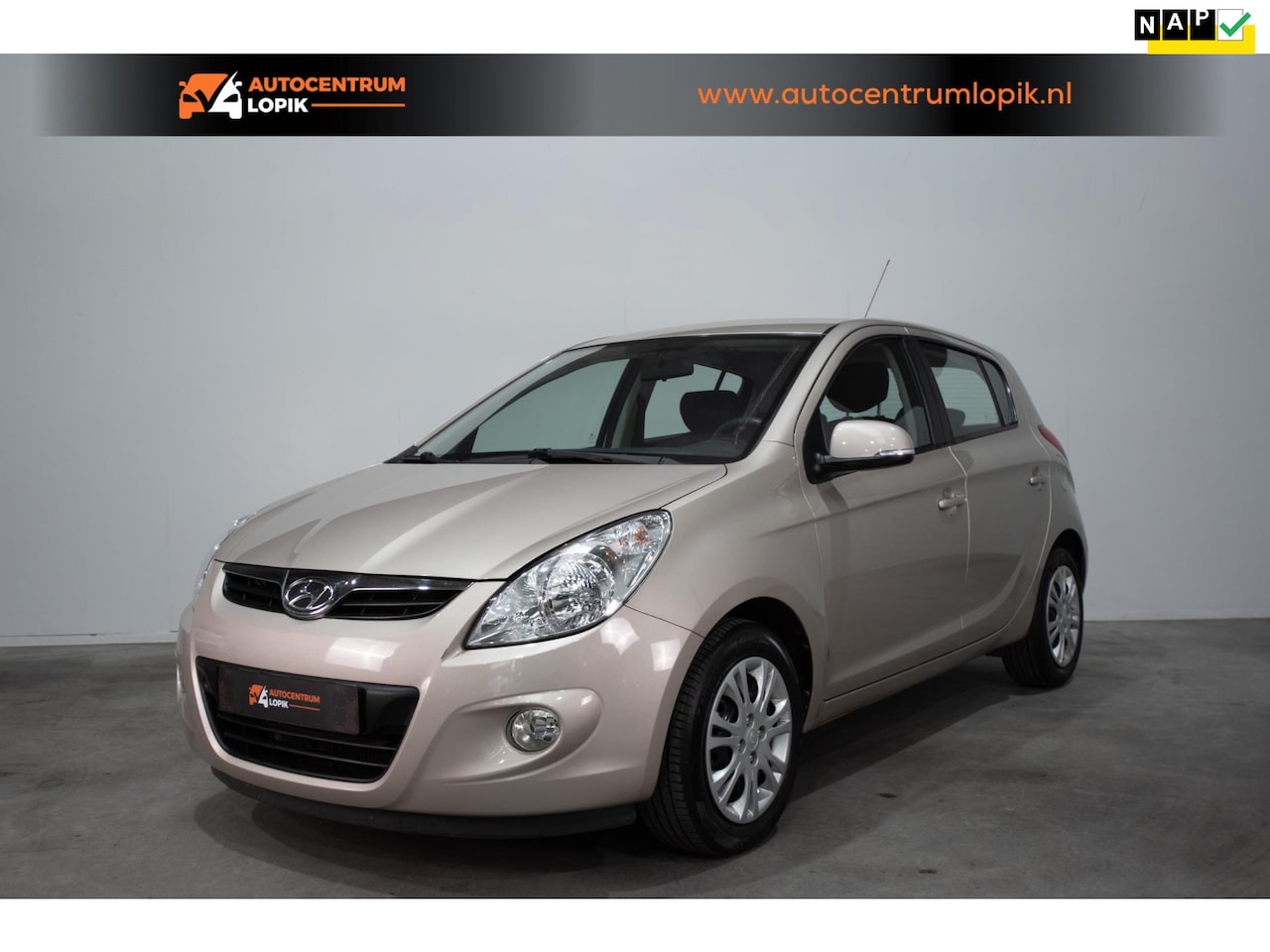Hyundai i20 - 1.2i i-Motion 1e eigenaar*NAP*Airco - AutoWereld.nl