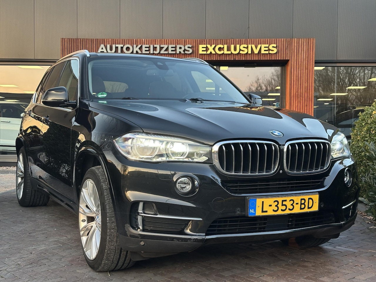 BMW X5 - xDrive40e iPerformance High Executive Panoramadak Adaptive Cruise HeadUp Harman/Kardon Mem - AutoWereld.nl
