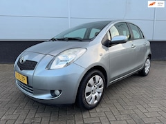 Toyota Yaris - 1.3 VVTi Sol 5drs - Airco - isofix - All Season - Goed onderhouden - NAP