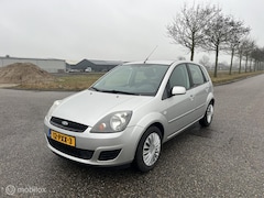 Ford Fiesta - 1.4-16V Futura XL Airco Elektrisch pakket