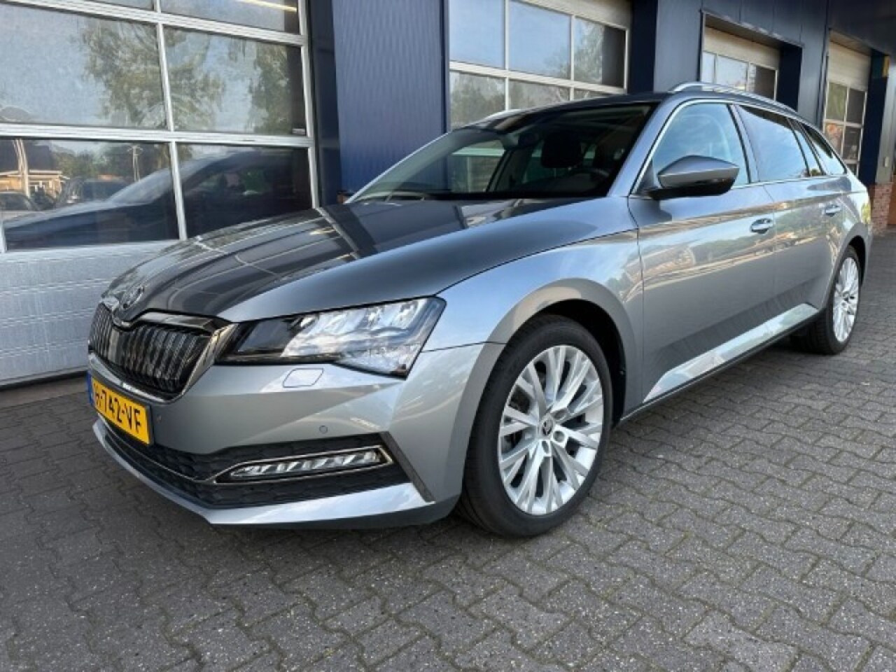 Skoda Superb - 1.4 TSI IV BNS ED.PANO.  ALL.IN. - AutoWereld.nl
