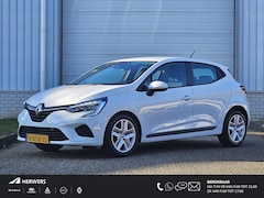 Renault Clio - 1.0 TCe Zen / 1e Eigenaar / Dealer Onderhouden / Apple Carplay & Android Auto / Parkeersen