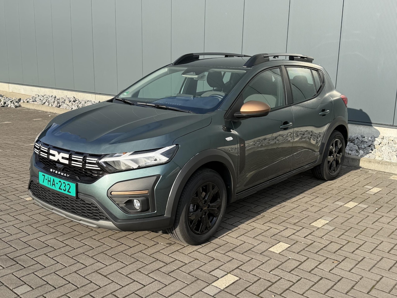 Dacia Sandero - 1.0 TCe 90 Journey | Automaat | Stoelverwarming - AutoWereld.nl