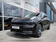 Lynk & Co 01 - 1.5 Hybrid | Panoramadak| Virtual dashboard | Navigatie