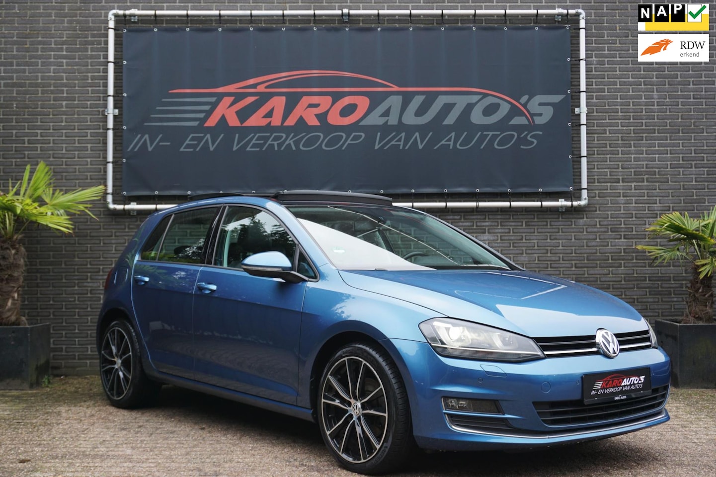 Volkswagen Golf - 1.2 TSI Highl Pano Xen Nav Cruis Leer 1e Eig - AutoWereld.nl