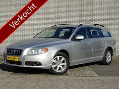 Volvo V70 - 1.6 T4 Momentum Automaat | Afneembare trekhaak |