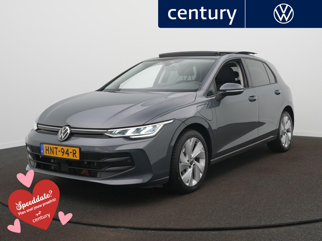 Volkswagen Golf - 1.5 eHybrid Life Edition Apple Carplay/Android Auto - Panoramadak - Camera -ACC - AutoWereld.nl