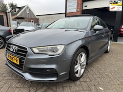 Audi A3 Limousine - 1.4 TFSI CoD Adrenalin AUTOMAAT-PANORAMADAK-LEDER-CRUISE