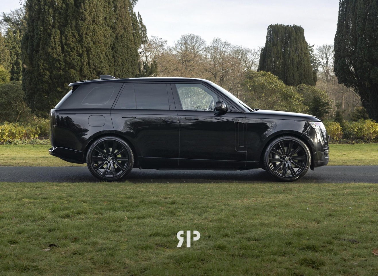 Land Rover Range Rover - 3.0 P460e HSE PHEV - AutoWereld.nl