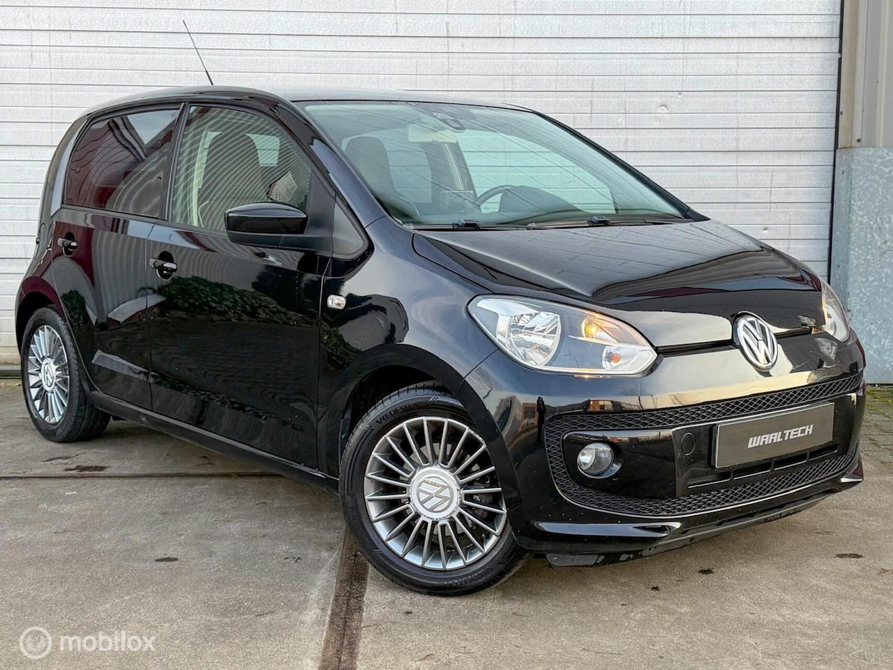 Volkswagen Up! - 1.0 high up! PDC Cruise Stoelverw. - AutoWereld.nl