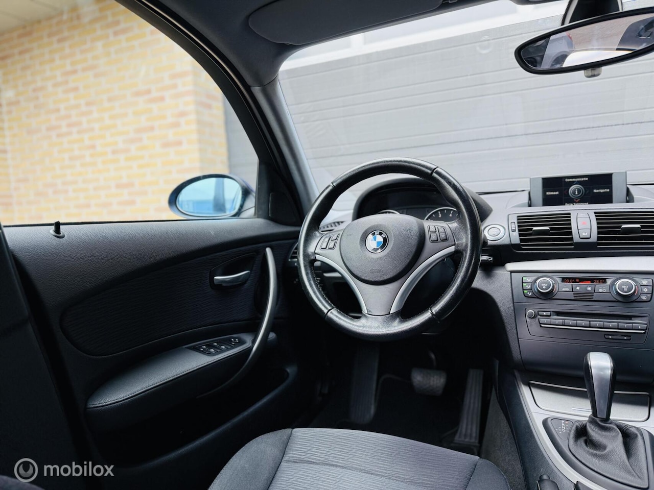 BMW 1-serie - 116i High Executive 5 deurs|Automaat|LM|New APK - AutoWereld.nl