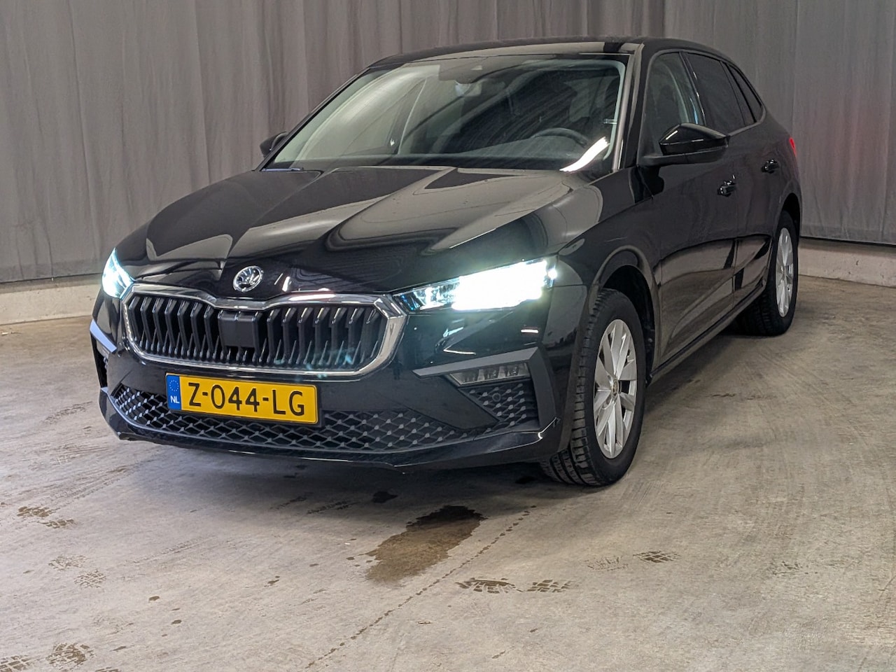 Skoda Scala - 1.0 TSI 115 pk Business Edition | Climatronic | Parkeersensoren | Aplle Carplay | Cruise c - AutoWereld.nl