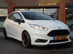 Ford Fiesta - 1.6 ST2 Recaro Stoelverwarming Clima LED