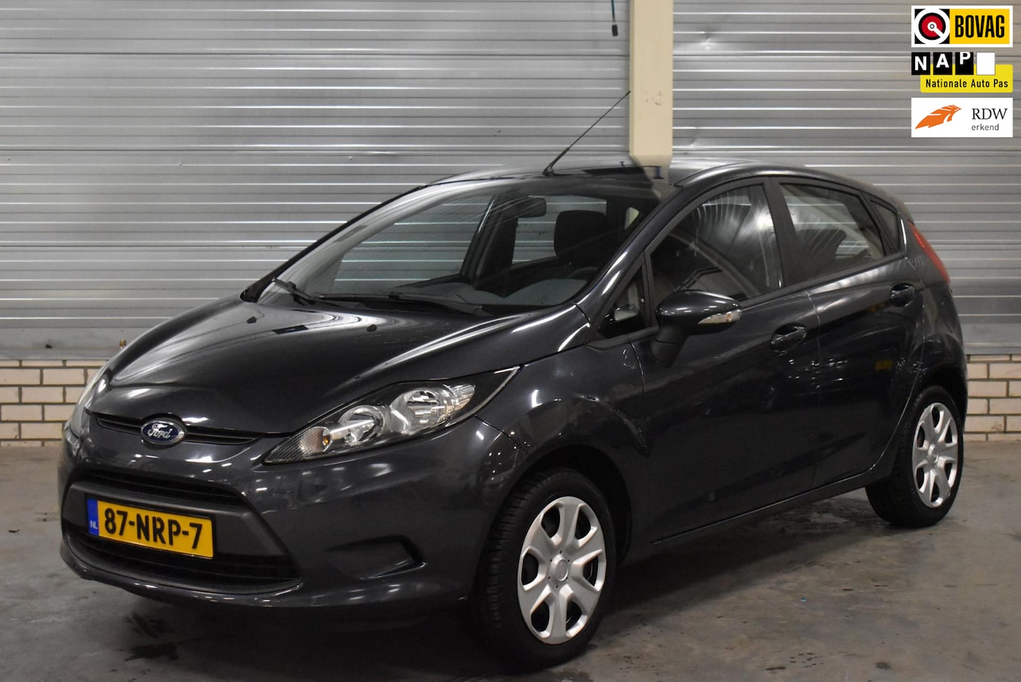 Ford Fiesta - 1.25 Limited 83.000KM! + Airco - AutoWereld.nl