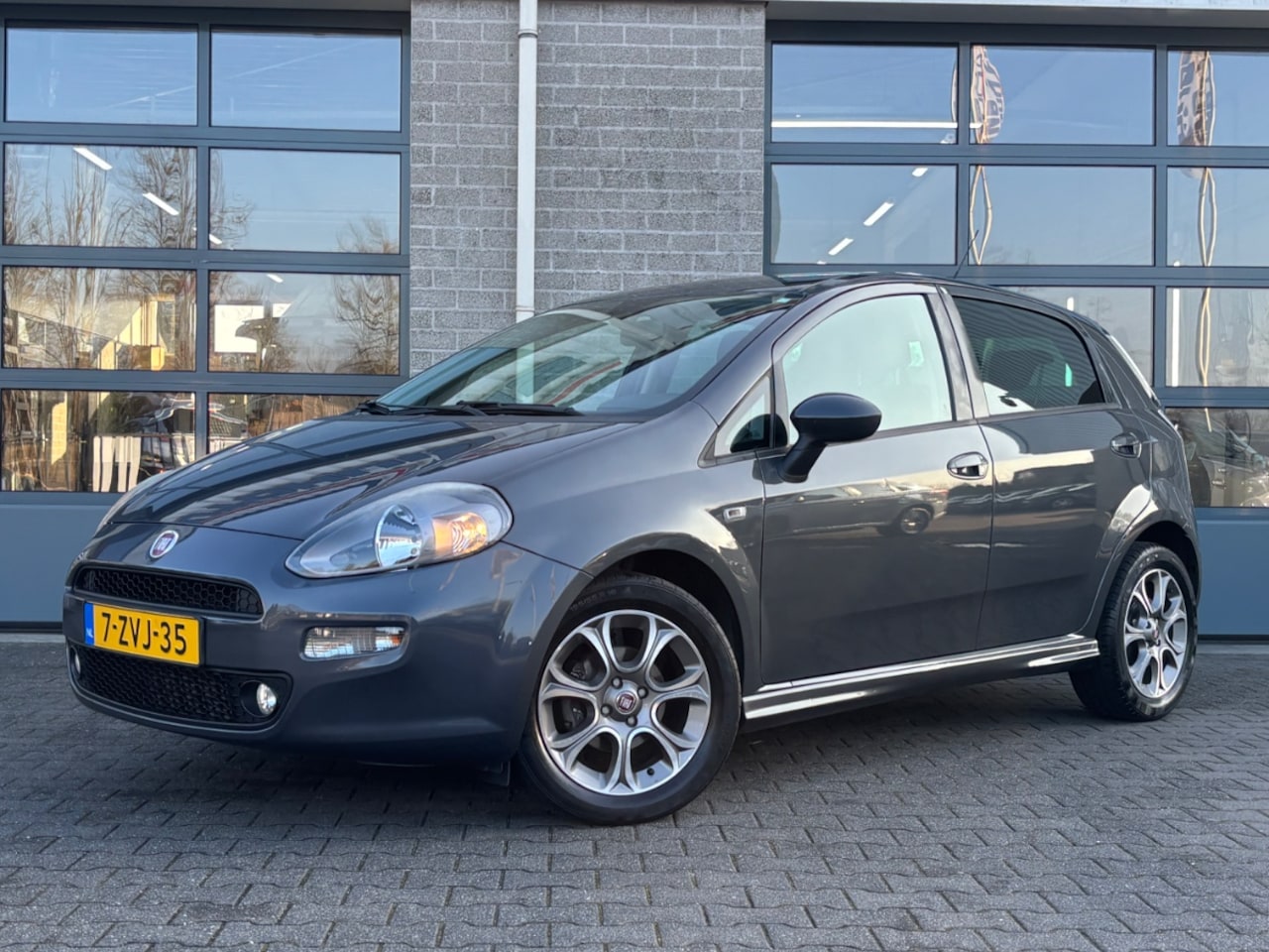 Fiat Punto Evo - 0.9 TwinAir Lounge| NL AUTO| 1E EIGENNAAR| - AutoWereld.nl