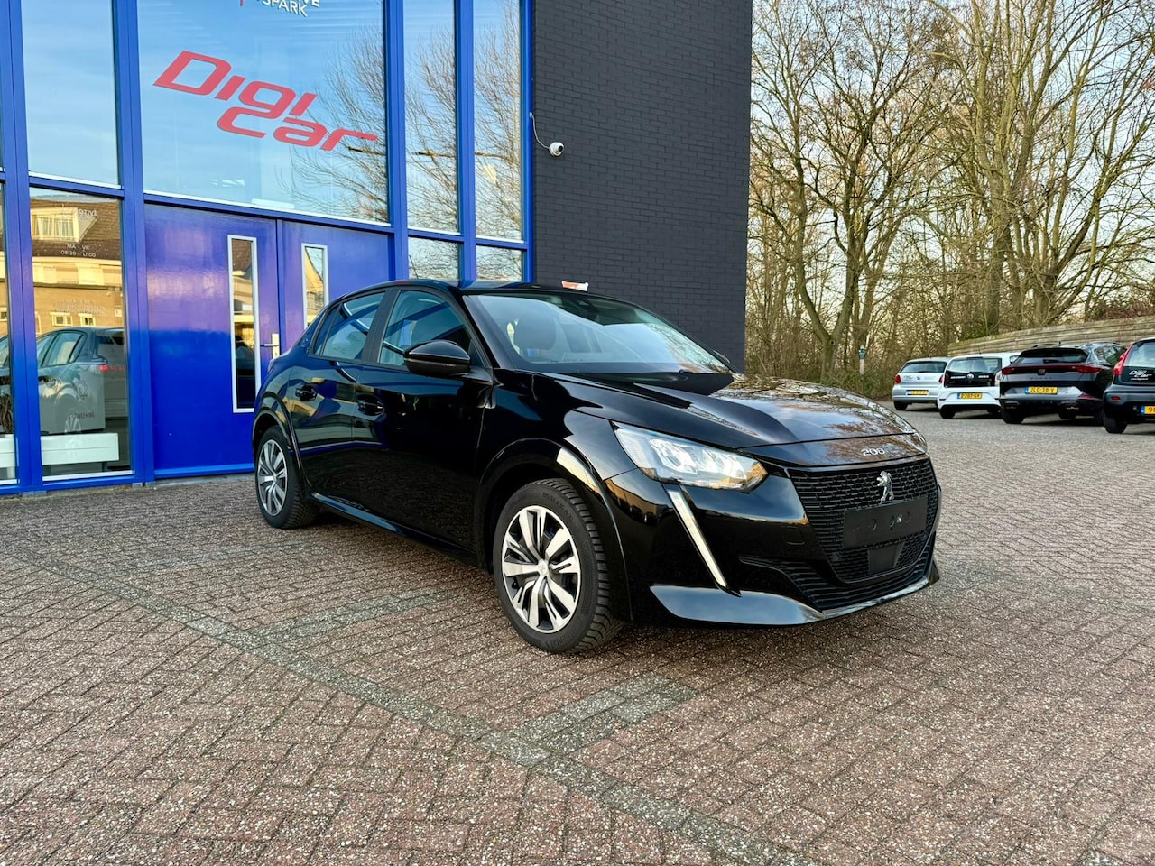 Peugeot e-208 - EV 50 kWh Active 100% SoH - AutoWereld.nl