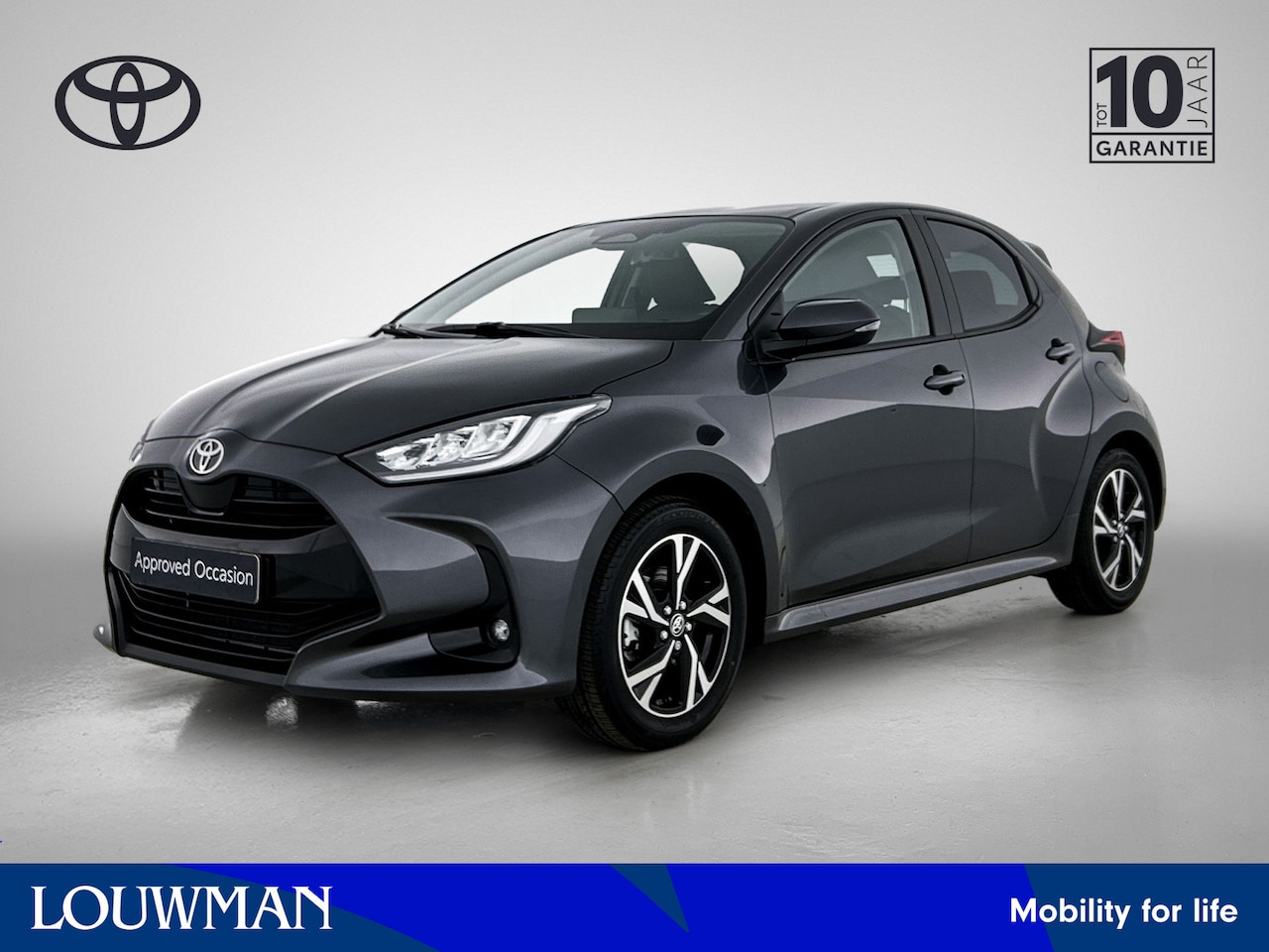 Toyota Yaris - 1.5 Hybrid 115 First Edition + Winter Pakket | Stoel + Stuur verwarming | Navigatie | Deal - AutoWereld.nl