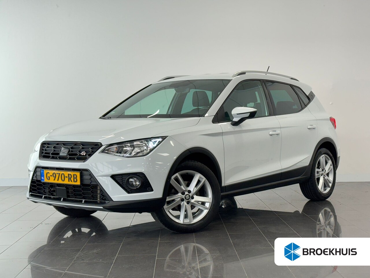 SEAT Arona - 1.5 TSI EVO FR Business Intense | Achteruitrijcamera | Apple Carplay/Android Auto | Cruise - AutoWereld.nl