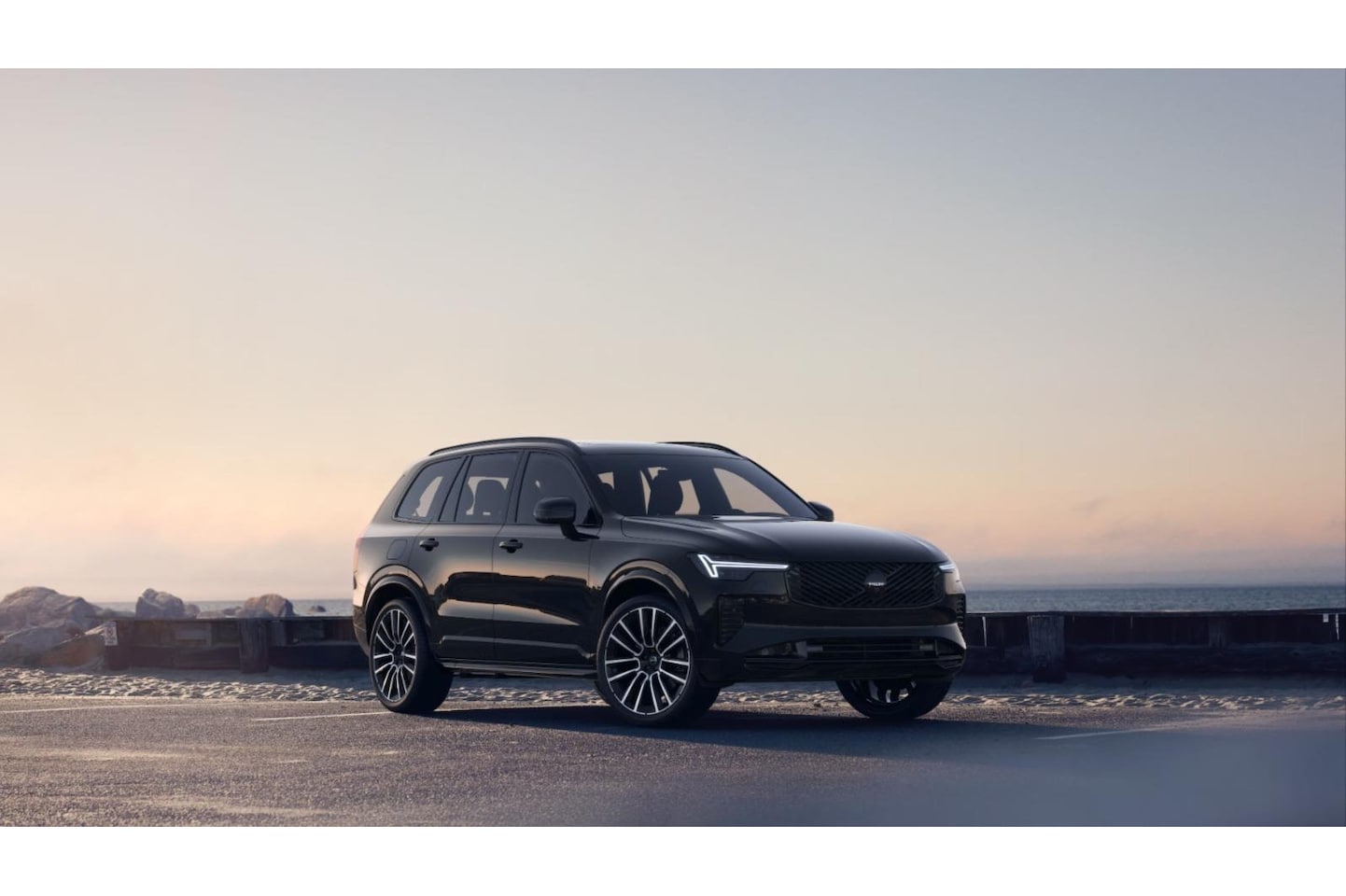 Volvo XC90 - T8 HYBRIDE AWD ULTRA BLACK EXECUTIVE - AutoWereld.nl