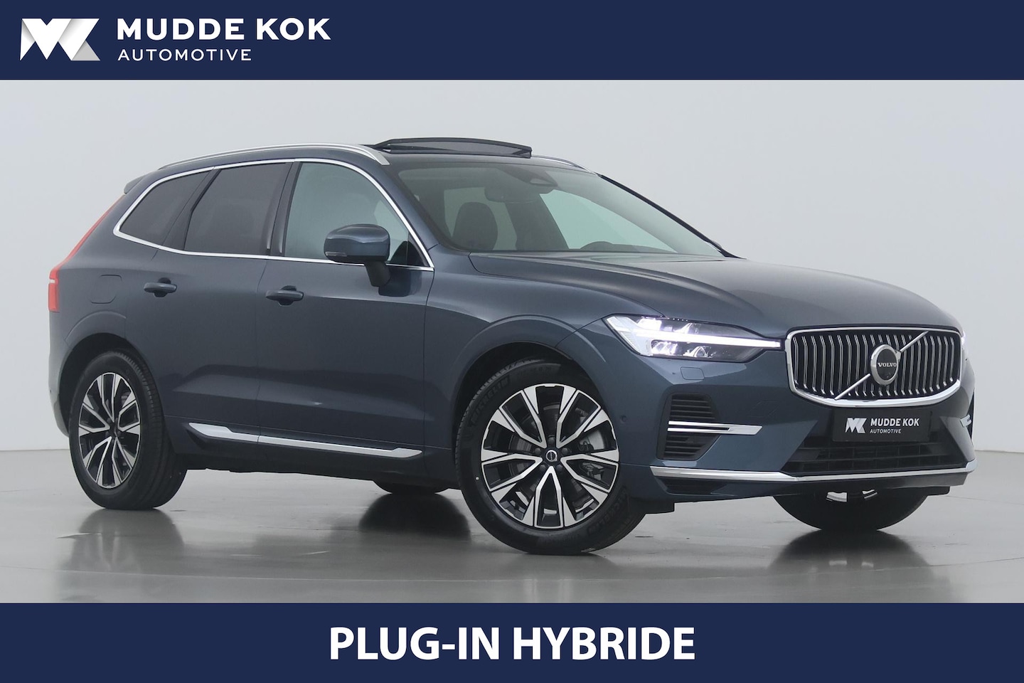 Volvo XC60 - T6 Plug-in hybrid Plus Bright | Luchtvering | ACC | 360° Camera | Trekhaak | ACC | Panoram - AutoWereld.nl